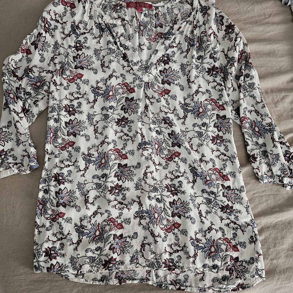 Rose & Thyme Top